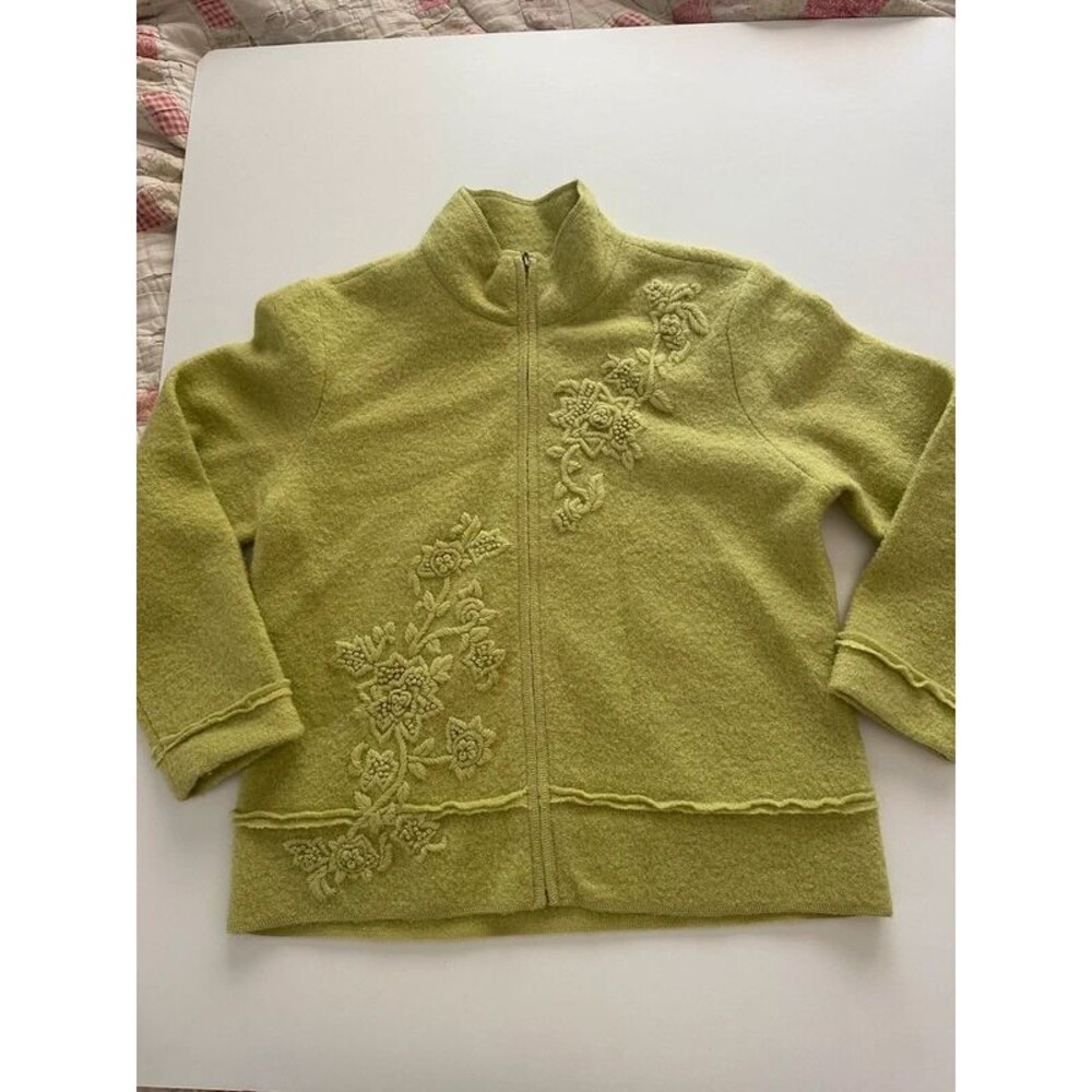 100% Wool Vintage Coldwater Creek Avocado Full Zip Jacket with Floral Embroidery